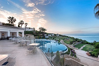 VILA VITA Parc Resort & Spa