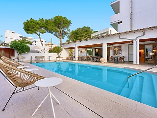 Flacalco Hotel & Apartments