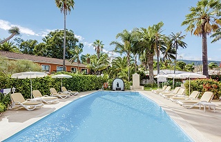 Apartamentos Ambassador