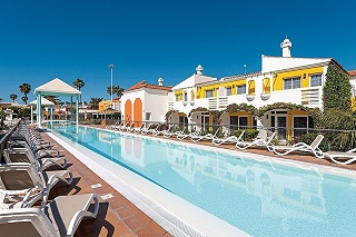 Bungalows Cordial Green Golf