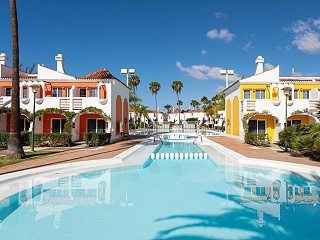 Bungalows Cordial Green Golf