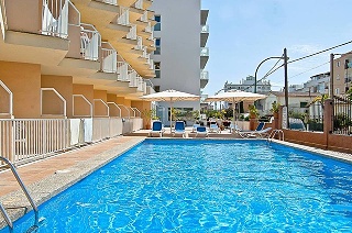 BQ Hotel Amfora Beach Hotel