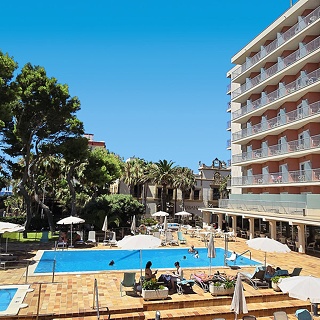 Hotel y Apartamentos Leman