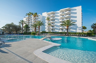 Alcudia Beach Apartments
