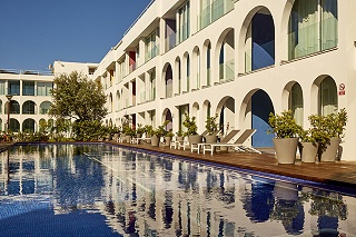 Ebano Hotel Apartments & Spa