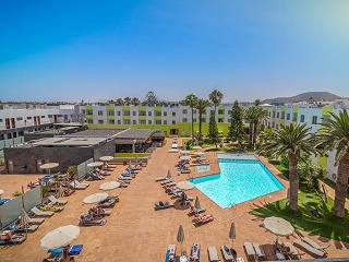 LIVVO Corralejo Beach