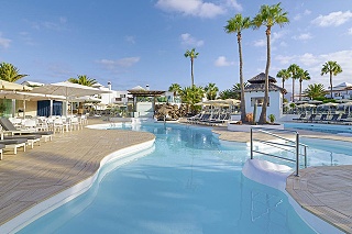 H10 White Suites