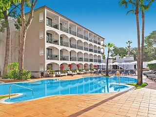 Valentin Somni Hotel & Suites