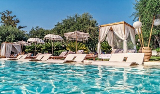 Nefeli Hotel