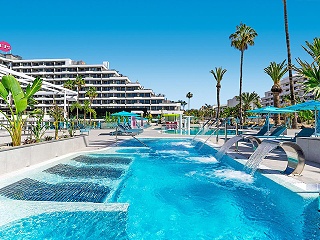 Spring Hotel Bitácora