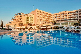 Grecian Park Hotel