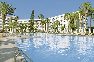 Louis Phaethon Beach