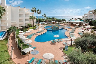 Tropic Garden Hotel & Apartments