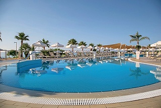 Asterias Beach Hotel