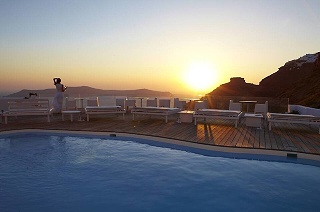 Sun Rocks LuxurySuites