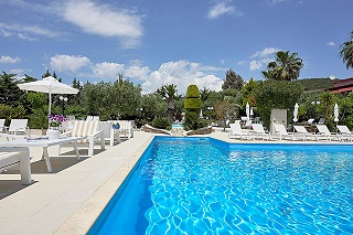 Glavas Inn Hotel
