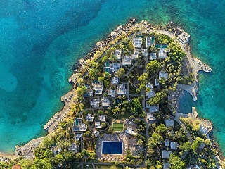 Minos Beach art hotel