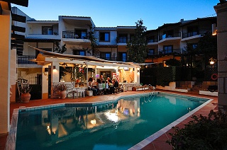 Eva Mare Hotel & Suites