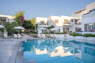 Maritimo Beach Hotel