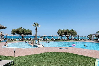 Geraniotis Hotel & Resort