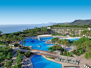 Dobedan World Palace Kemer