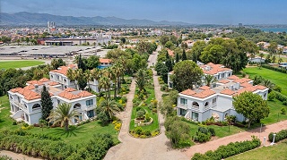 Merit Royal Gardens Hotel & Casino