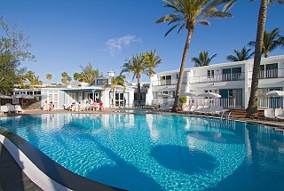 Plus Fariones Apartamentos