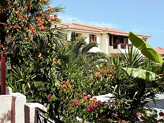 Kampos Village Resort