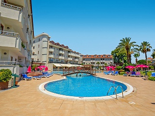 Monachus Hotel & Spa