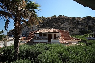 Le Roccette Mare Beach Hotel & Resturant