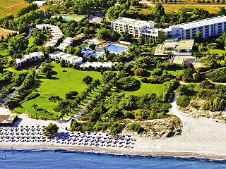 Caravia Beach Hotel & Bungalows