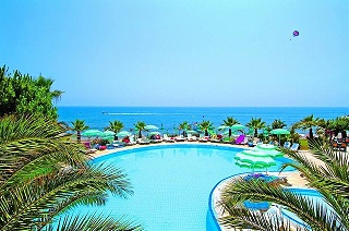 Anitas Beach Hotel