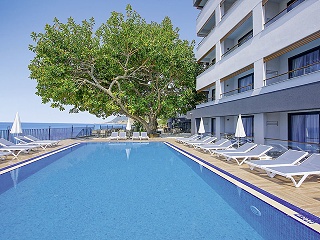 Floria Beach Hotel