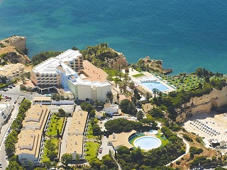 Pinheiros da Balaia Villas