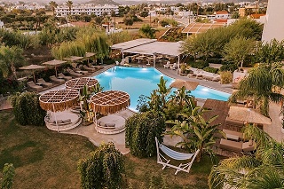 Kouros Exclusive Hotel