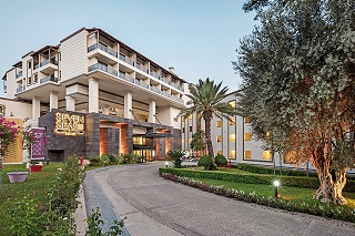 Seven Seas Hotel Life