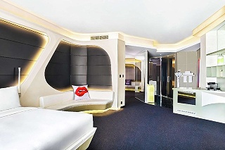 V Hotel Dubai Curio Collection by Hilton