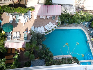 Anik Hotel