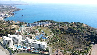 Laguna Beach Alya Resort & Spa