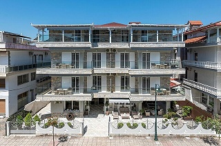 Ouzas Luxury Hotel