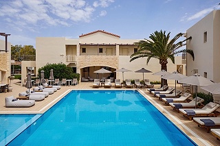 Maravel Star Art Hotel