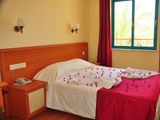 Vega Green Apart Hotel