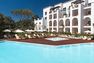 Pine Cliffs Ocean Suites A Luxury Collection Resort & Spa