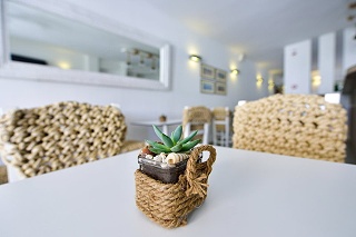 Kalidon Beach Hotel