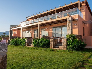 High Beach Resort