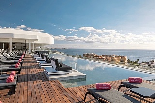 Royal Hideaway Corales Suites