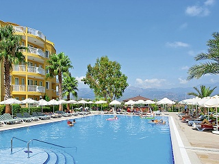 Club Paradiso Hotel & Resort