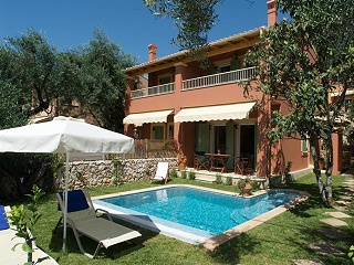 La Riviera Barbati Seaside Luxurious Apartments & Villas