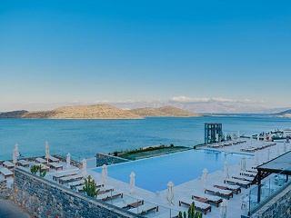 Royal Marmin Bay Boutique & Art Hotel