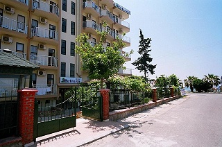 Kleopatra Melissa Hotel